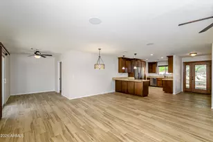 11037 W Meade Dr, Sun City, AZ 85351 - Photo 12