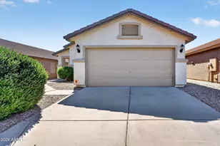 17 E Mayfield Dr, San Tan Valley, AZ 85143 - Photo 2