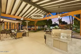 9026 N 67th St, Paradise Valley, AZ 85253 - Photo 10