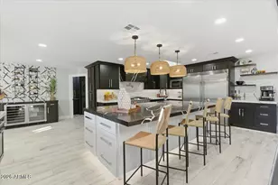 9026 N 67th St, Paradise Valley, AZ 85253 - Photo 6