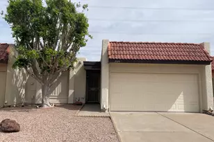 2524 E Villa Theresa Dr, Phoenix, AZ 85032 - Photo 14