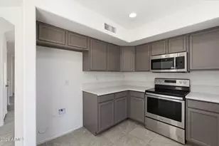 221 E Inglewood St, Mesa, AZ 85201 - Photo 16
