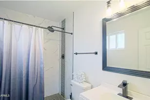 1323 W 10th Pl, Tempe, AZ 85281 - Photo 10
