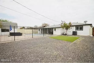 1323 W 10th Pl, Tempe, AZ 85281 - Photo 12