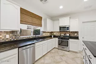 21061 W Glen St, Buckeye, AZ 85396 - Photo 16