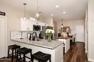 2725 E Mine Creek Rd, Phoenix, AZ 85024 - Photo 16