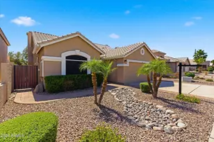 4711 E White Aster St, Phoenix, AZ 85044 - Photo 2
