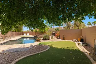 219 W Ensueno St, Gilbert, AZ 85233 - Photo 40