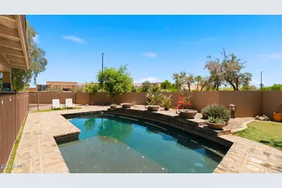 219 W Ensueno Street, Gilbert, AZ 85233 - Photo 52