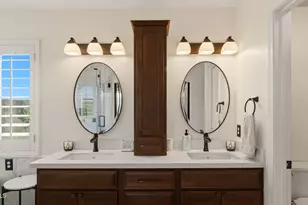 219 W Ensueno St, Gilbert, AZ 85233 - Photo 32