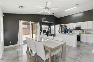 806 S 113th Ave, Avondale, AZ 85323 - Photo 10