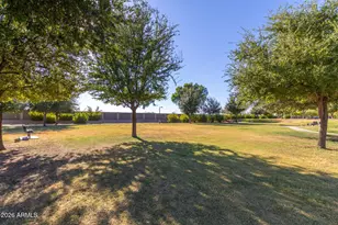 1265 S Aaron Dr, Mesa, AZ 85209 - Photo 38