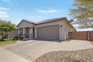 41785 W Cielo Ln, Maricopa, AZ 85138 - Photo 2