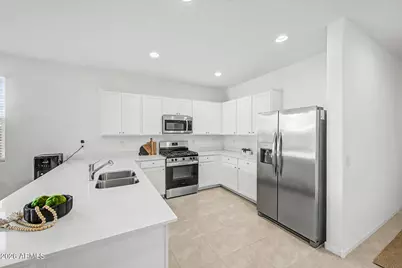 4706 S 127th Drive, Avondale, AZ 85323 - Photo 6