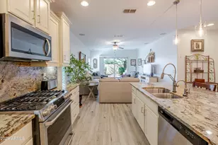 17484 W Bajada Rd, Surprise, AZ 85387 - Photo 8