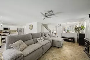 1821 E Patrick Ln, Phoenix, AZ 85024 - Photo 18