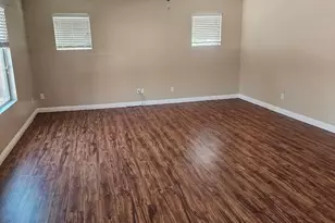586 W Cobblestone Ct, Casa Grande, AZ 85122 - Photo 2