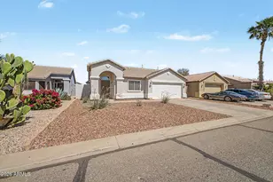 30531 N Royal Oak Way, San Tan Valley, AZ 85143 - Photo 2