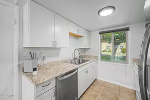 948 S Alma School Rd, Mesa, AZ 85210 - Photo 12