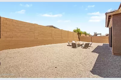 2334 N 195th Drive, Buckeye, AZ 85396 - Photo 34