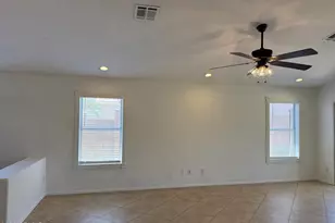 24612 N 38th Ave, Glendale, AZ 85310 - Photo 8