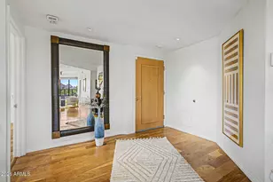 1040 E Osborn Rd, Phoenix, AZ 85014 - Photo 10