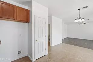 7425 W Crown King Rd, Phoenix, AZ 85043 - Photo 6