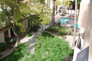 2025 E Campbell Ave, Phoenix, AZ 85016 - Photo 8