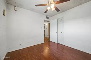 221 W Winston Dr, Phoenix, AZ 85041 - Photo 16