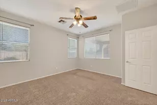 41013 N Trailhead Way, Phoenix, AZ 85086 - Photo 18