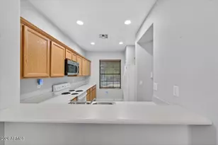 41013 N Trailhead Way, Phoenix, AZ 85086 - Photo 12