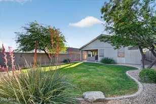 41013 N Trailhead Way, Phoenix, AZ 85086 - Photo 32
