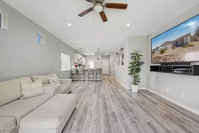 615 W Harwell Road, Phoenix, AZ 85041 - Photo 4