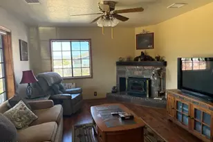 22775 S Crest Way, Yarnell, AZ 85362 - Photo 10