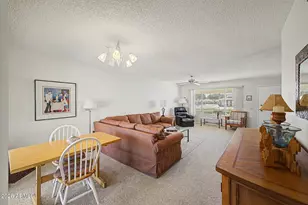 18048 N Desert Glen Dr, Sun City West, AZ 85375 - Photo 8