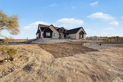 15606 S Tuthill Road S, Buckeye, AZ 85326 - Photo 6