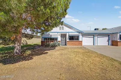 10127 N 95th Drive #B, Peoria, AZ 85345 - Photo 2