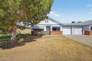 10127 N 95th Dr, Peoria, AZ 85345 - Photo 2