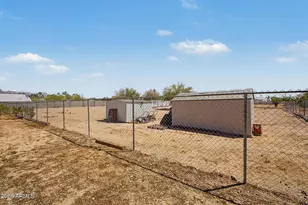 2576 W Tepee St, Apache Junction, AZ 85120 - Photo 28