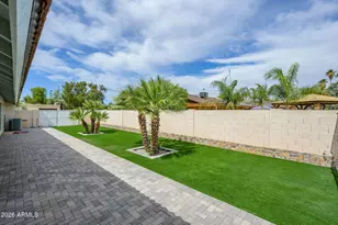 7811 E Charter Oak Rd, Scottsdale, AZ 85260 - Photo 12