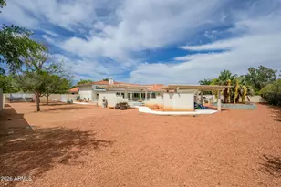 7811 E Charter Oak Rd, Scottsdale, AZ 85260 - Photo 20