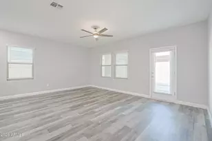 9516 W Albeniz Pl, Tolleson, AZ 85353 - Photo 4