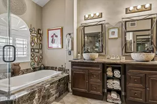 9014 N 107th Pl, Scottsdale, AZ 85258 - Photo 16
