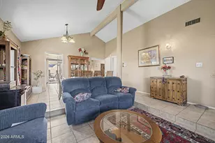 5221 E Saguaro Cir, Phoenix, AZ 85044 - Photo 8