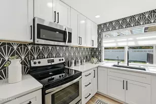 11608 N 32nd Pl, Phoenix, AZ 85028 - Photo 10
