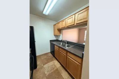 14203 N 19th Avenue #1040, Phoenix, AZ 85023 - Photo 4