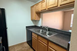 14203 N 19th Ave, Phoenix, AZ 85023 - Photo 4
