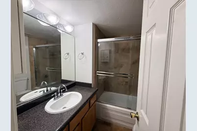 14203 N 19th Avenue #Unit 1040, Phoenix, AZ 85023 - Photo 8