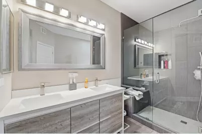 5450 E Deer Valley Drive #1435, Phoenix, AZ 85054 - Photo 8