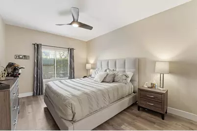 5450 E Deer Valley Drive #1435, Phoenix, AZ 85054 - Photo 32